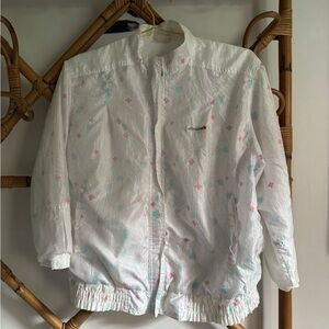 Vintage Ellesse White Windbreaker Jacket with Pastel Accents